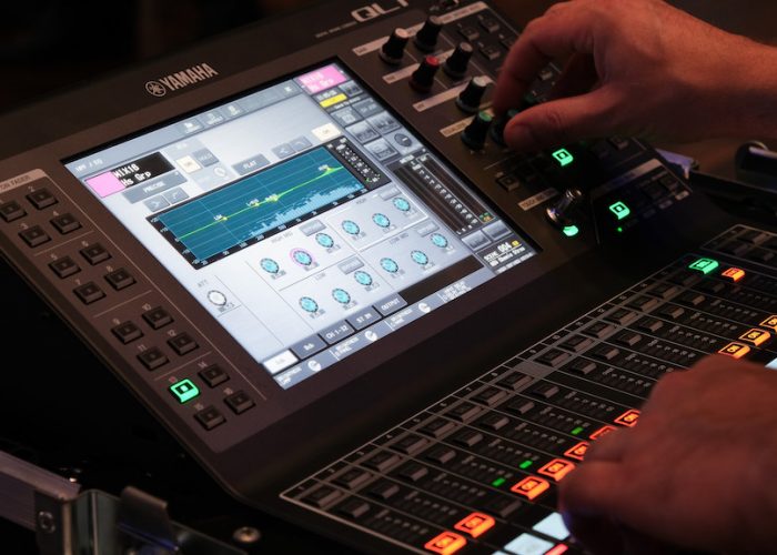 floservice-veranstaltungstechnik-audio-3 floservice-veranstaltungstechnik-audio-2